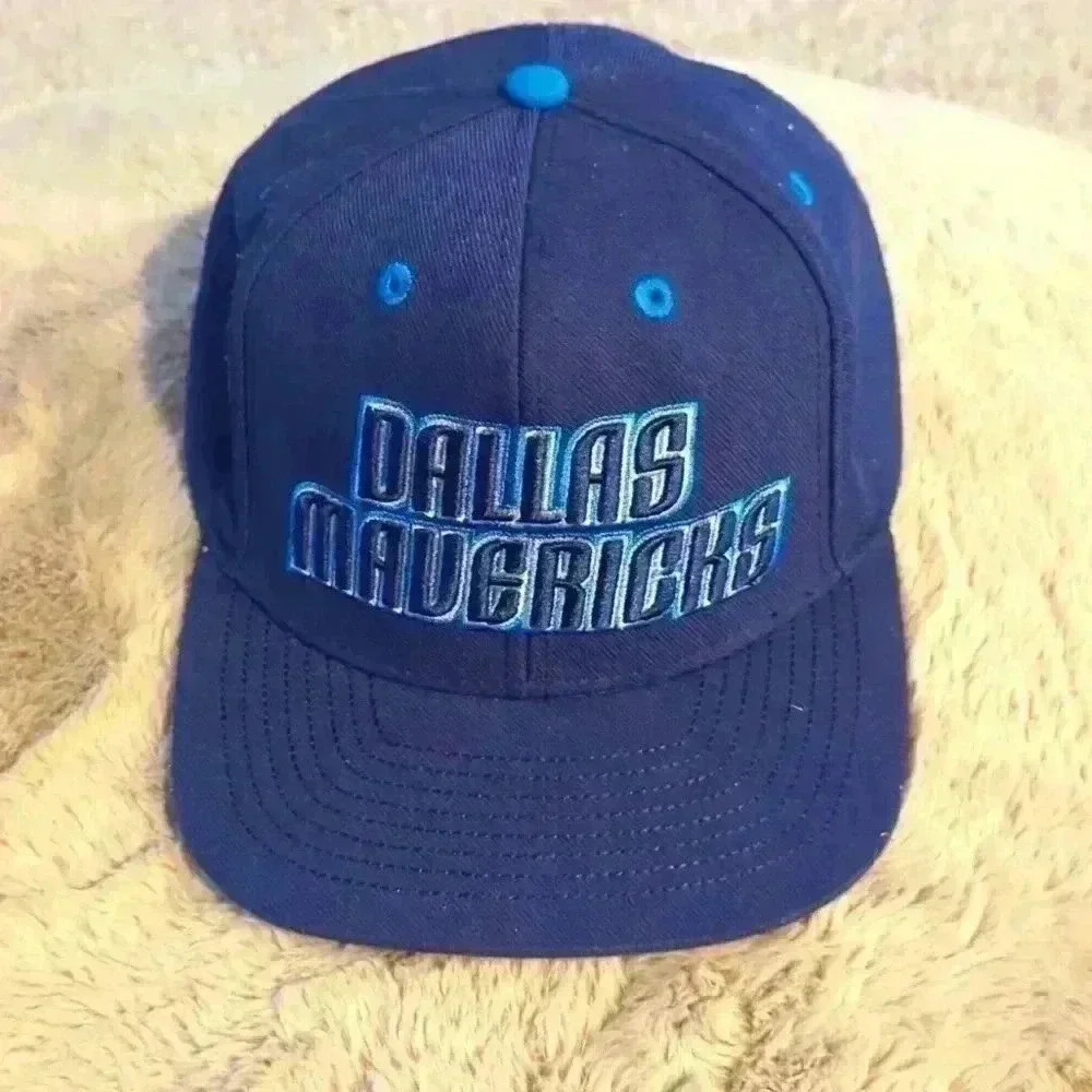Dallas Mavericks NBA hat, Os, blue and black